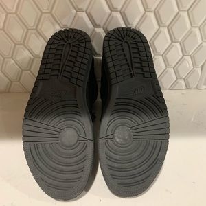 jordan 25 flight 3 oro